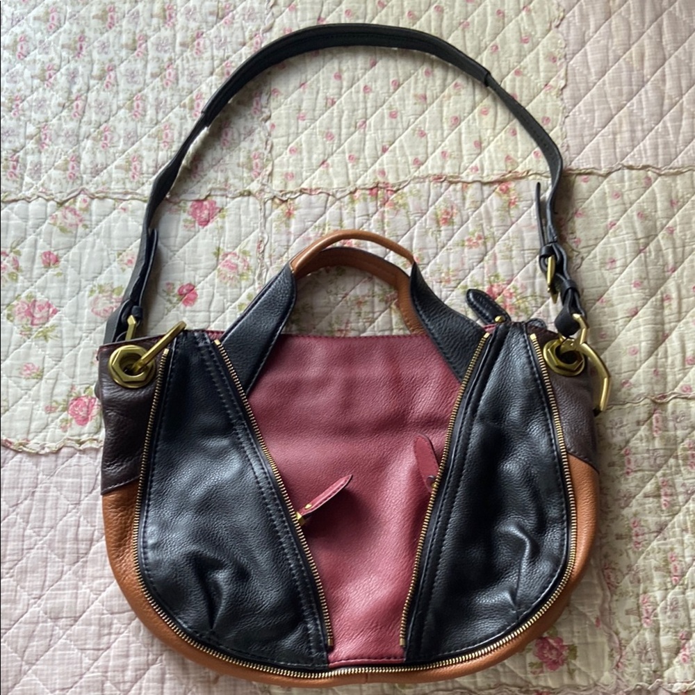 Elegant Black and Pink Women's Shoulder Bag